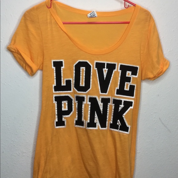 PINK Victoria's Secret Tops - Victoria’s Secret “Love Pink” Tee (S/P)